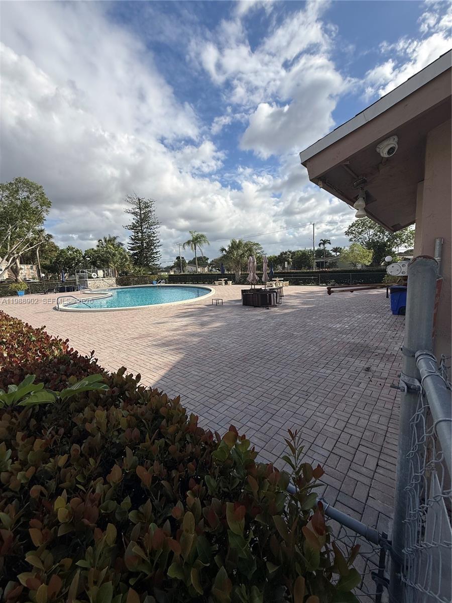 3 OF PALM SPRINGS 1 CONDO - Residential