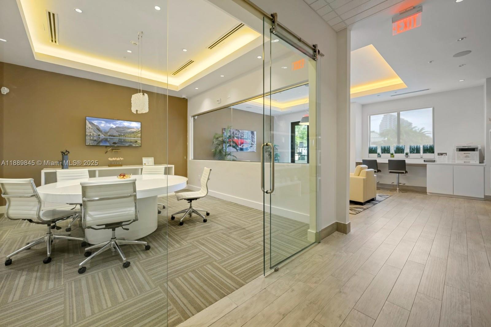 NINE AT MARY BRIKELL - Residential