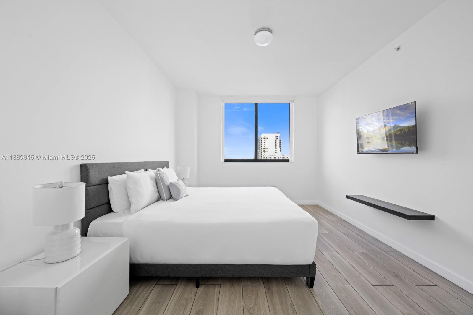 NINE AT MARY BRIKELL - Residential