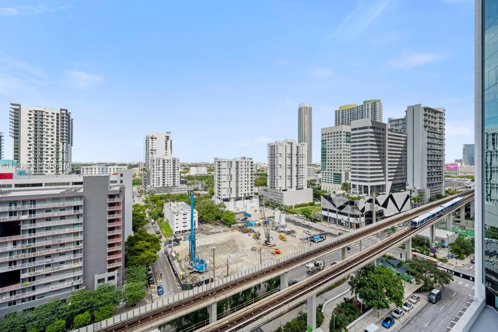 NINE AT MARY BRIKELL - Residential