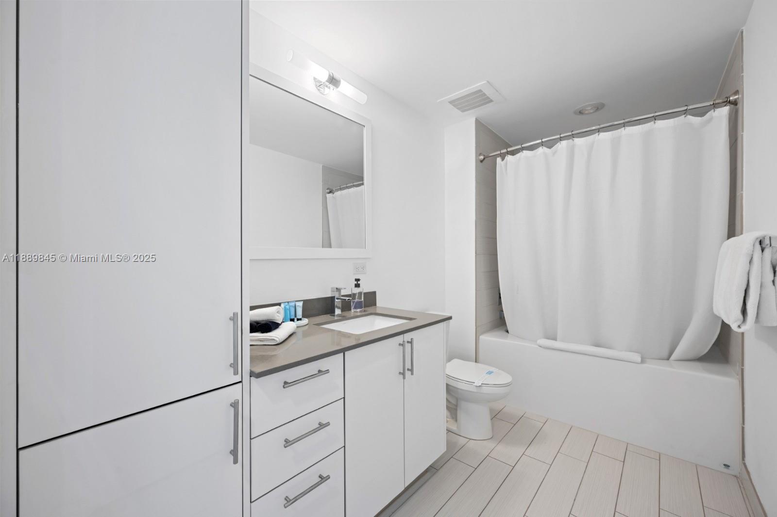 NINE AT MARY BRIKELL - Residential