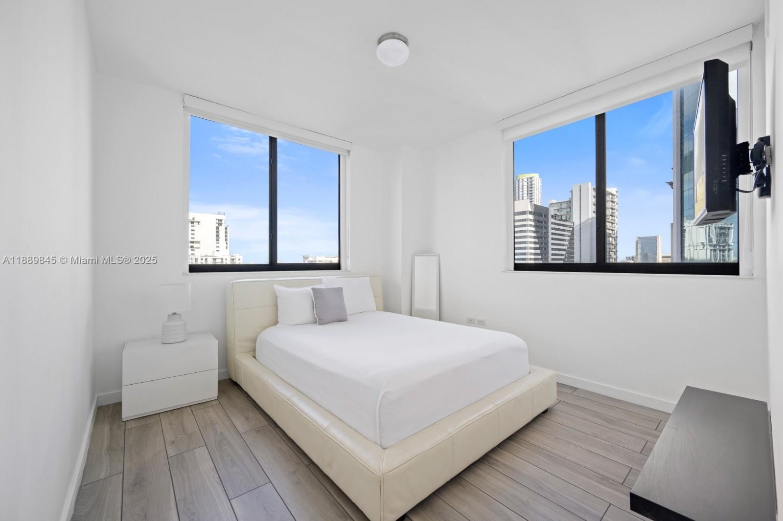 NINE AT MARY BRIKELL - Residential
