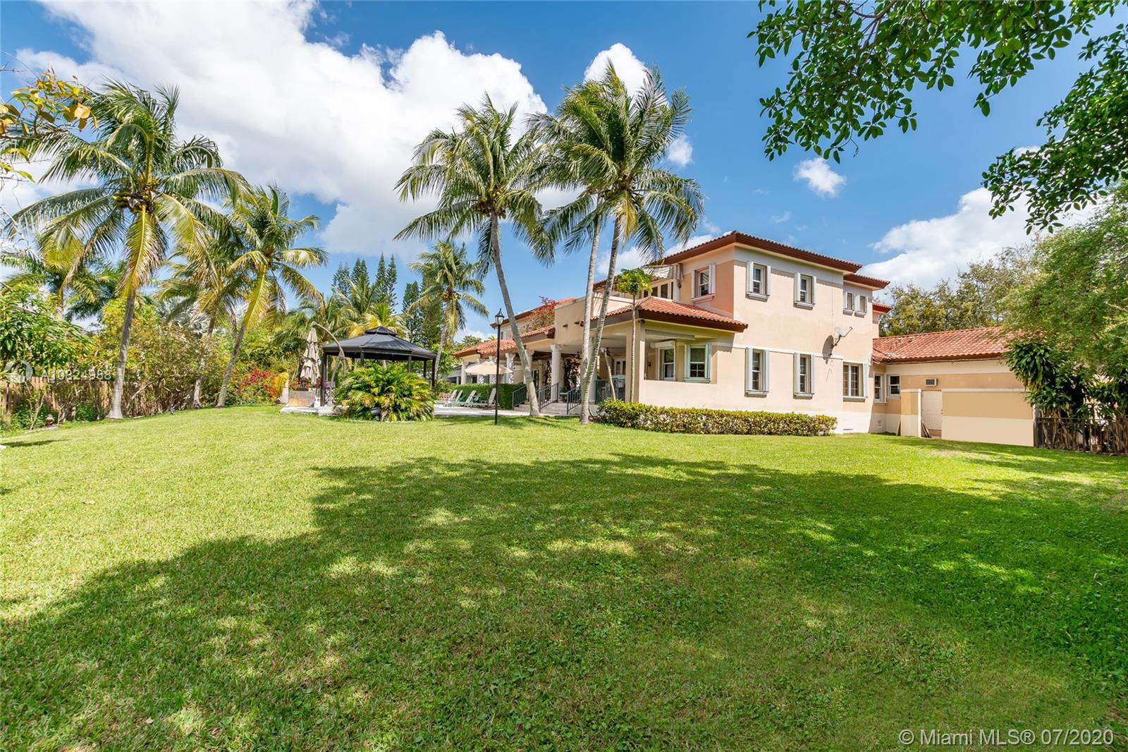 COCOPLUM SEC 1 - Residential