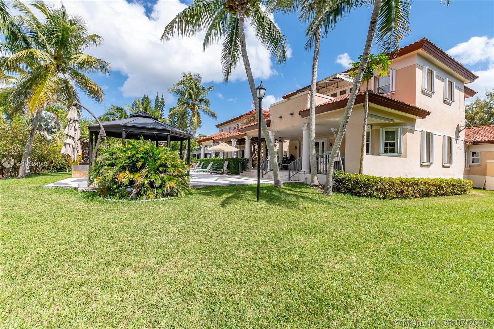 COCOPLUM SEC 1 - Residential