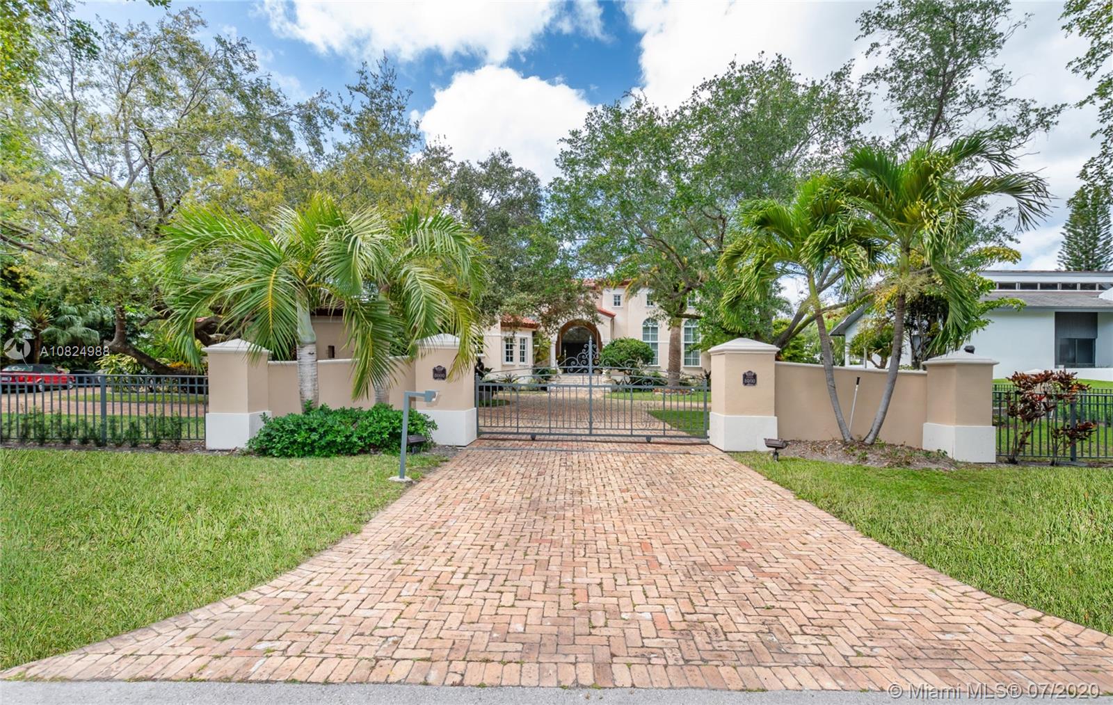 COCOPLUM SEC 1 - Residential