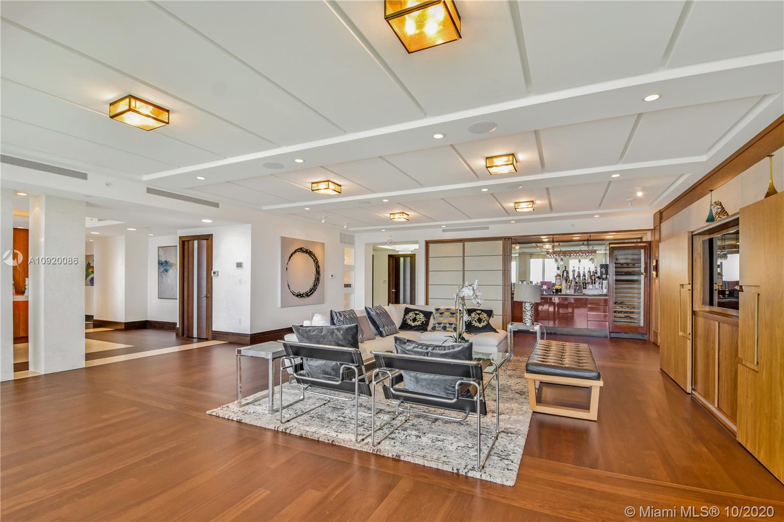 Acqualina Residences - Residential