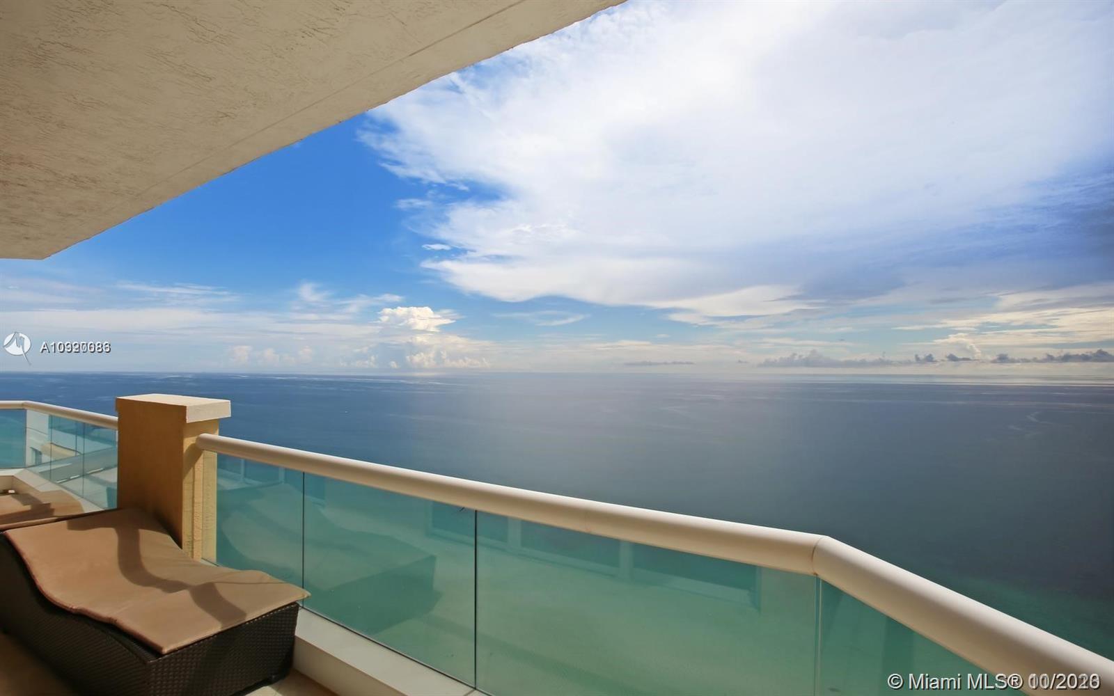 Acqualina Residences - Residential