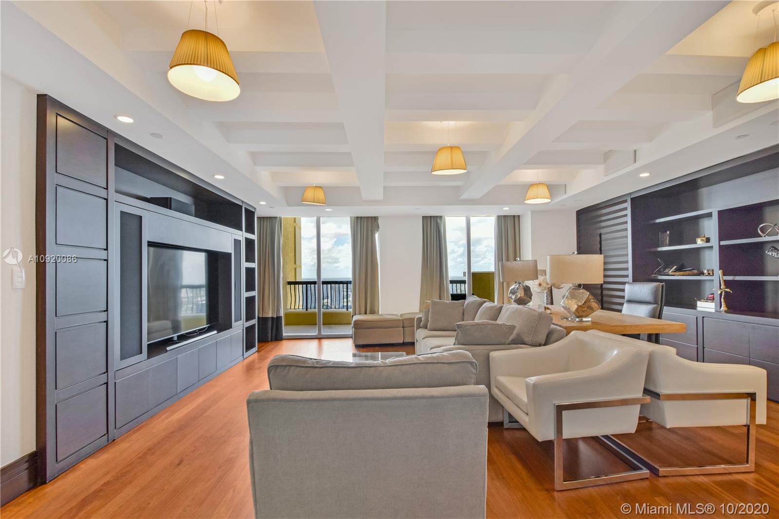 Acqualina Residences - Residential