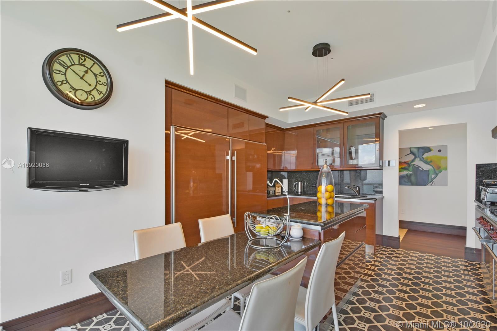 Acqualina Residences - Residential