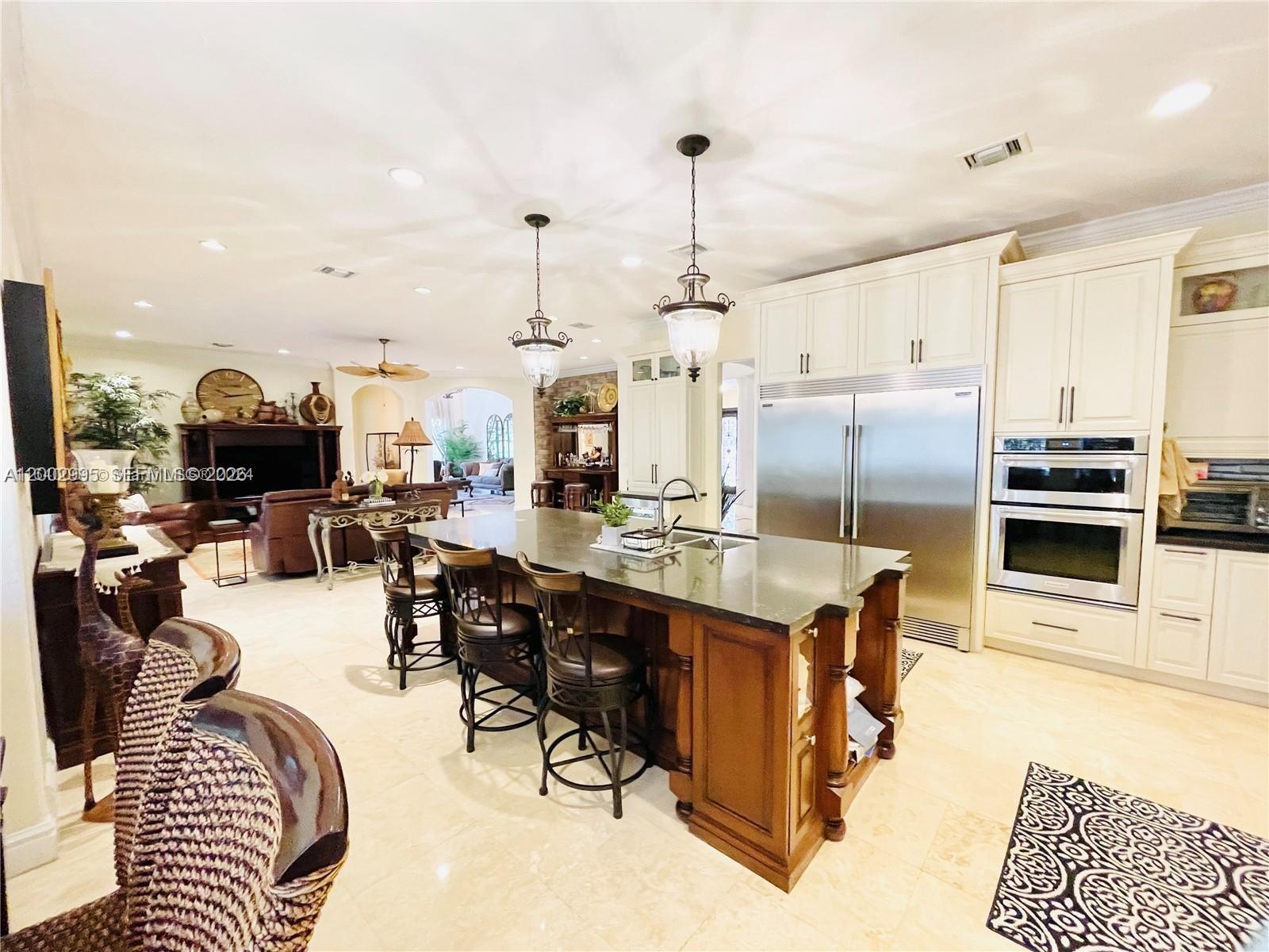 CUTLER CAY - Residential Lease
