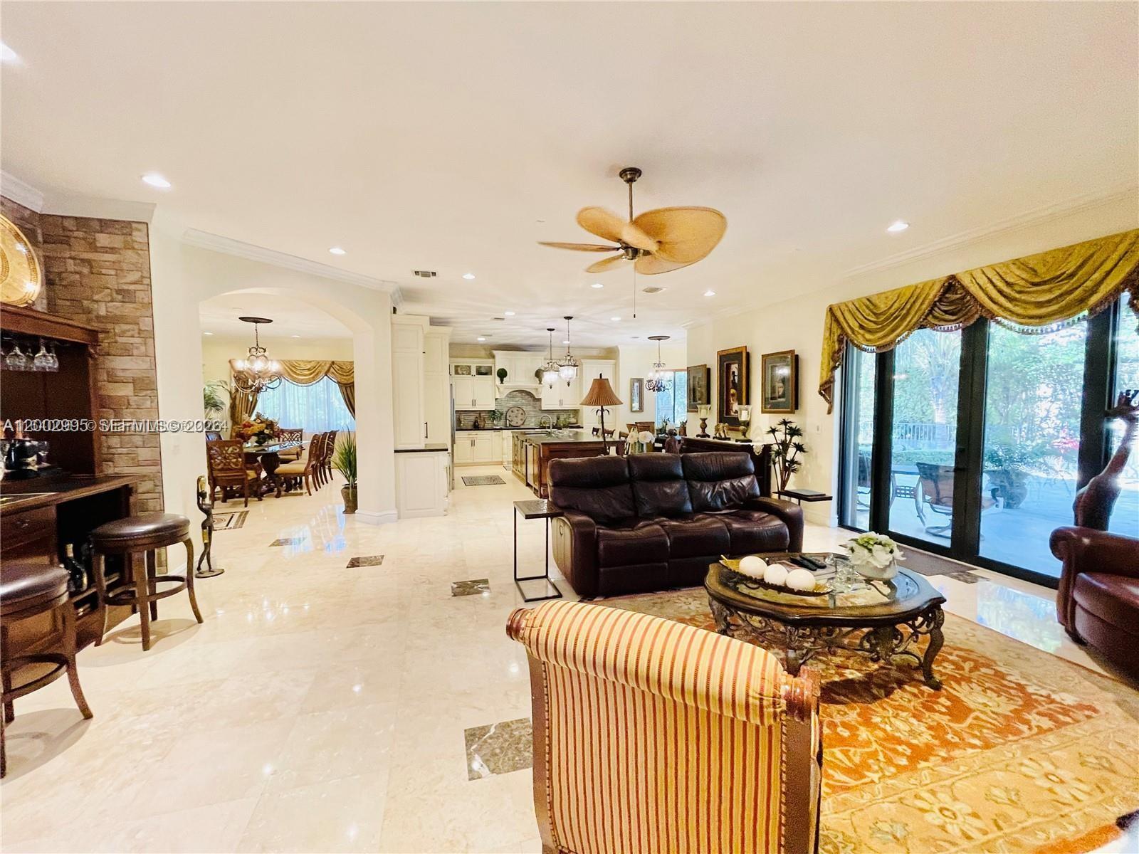 CUTLER CAY - Residential Lease