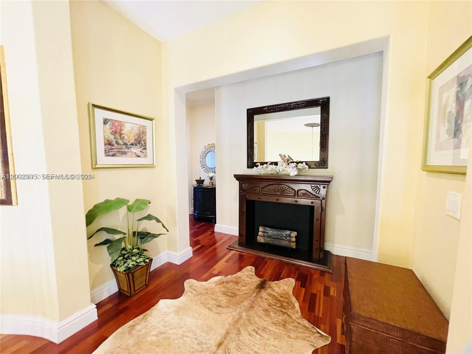 CUTLER CAY - Residential Lease