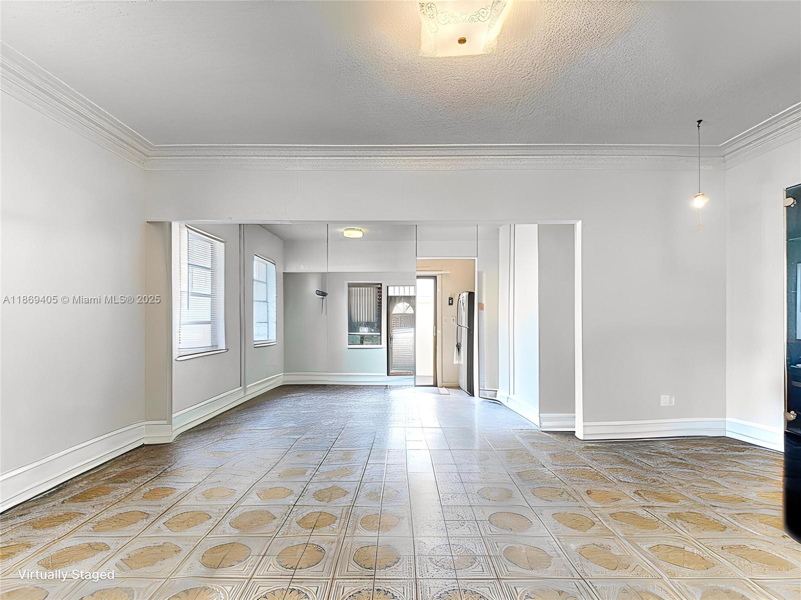HIGHVIEW - Residential Income
