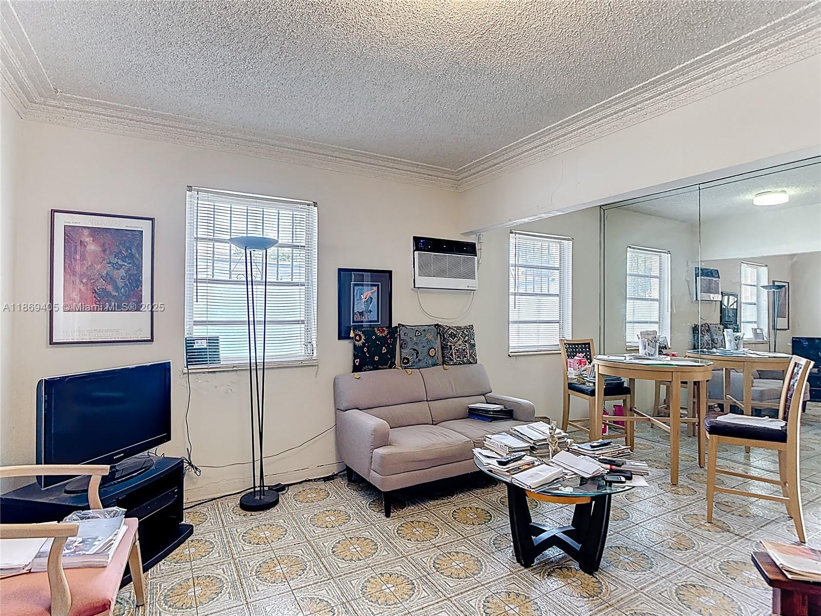 HIGHVIEW - Residential Income
