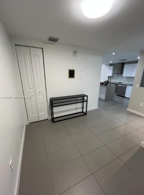 CANVAS CONDO - Residential