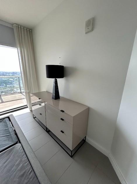 CANVAS CONDO - Residential