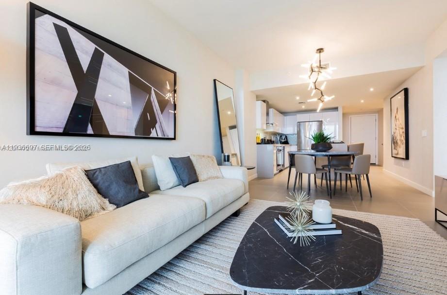 CANVAS CONDO - Residential