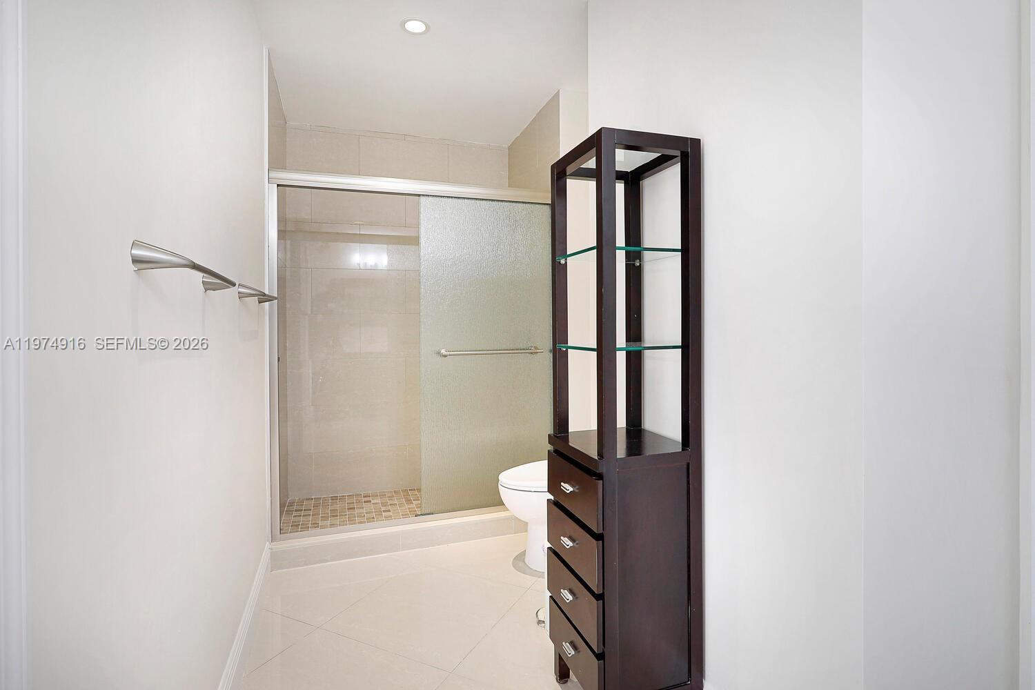 GALLOWAY ESTS 1ST ADDN - Residential Lease