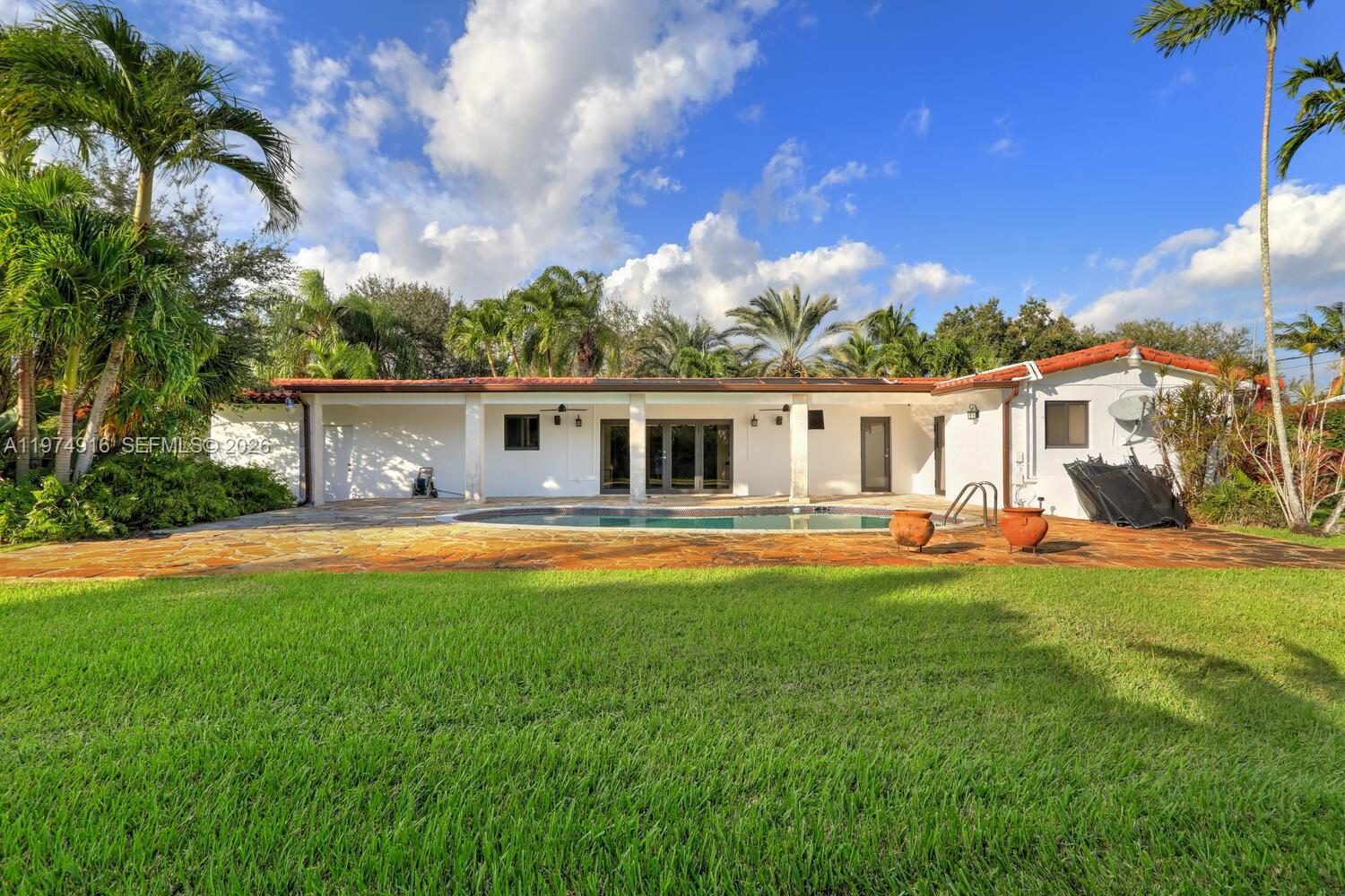 GALLOWAY ESTS 1ST ADDN - Residential Lease