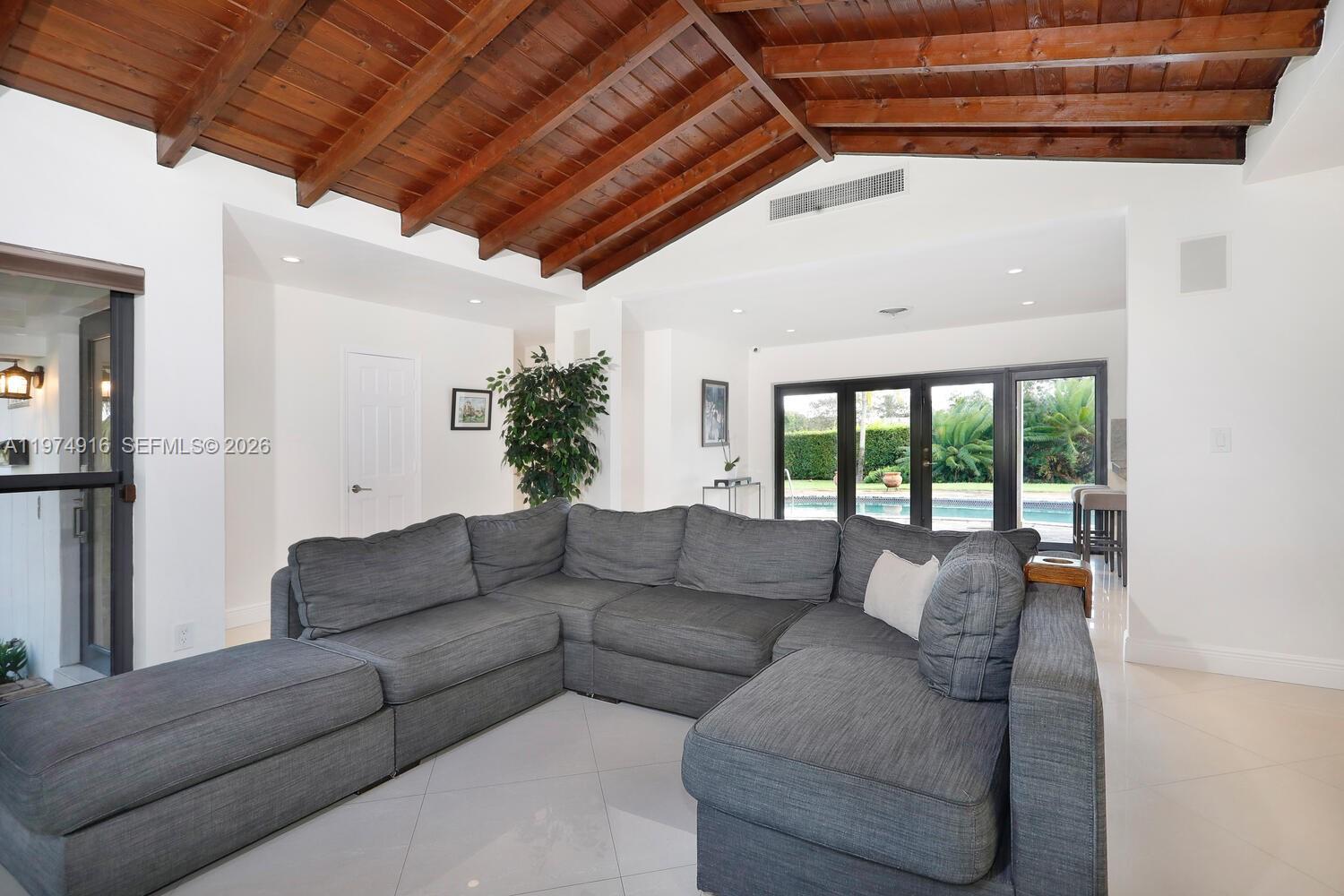 GALLOWAY ESTS 1ST ADDN - Residential Lease