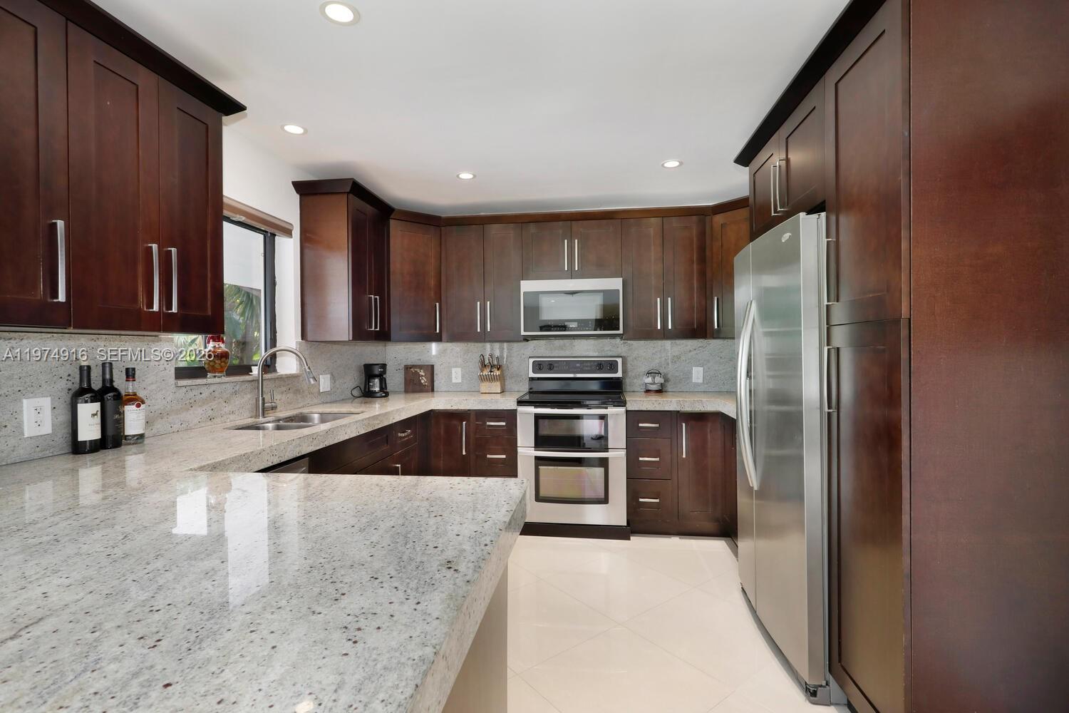 GALLOWAY ESTS 1ST ADDN - Residential Lease