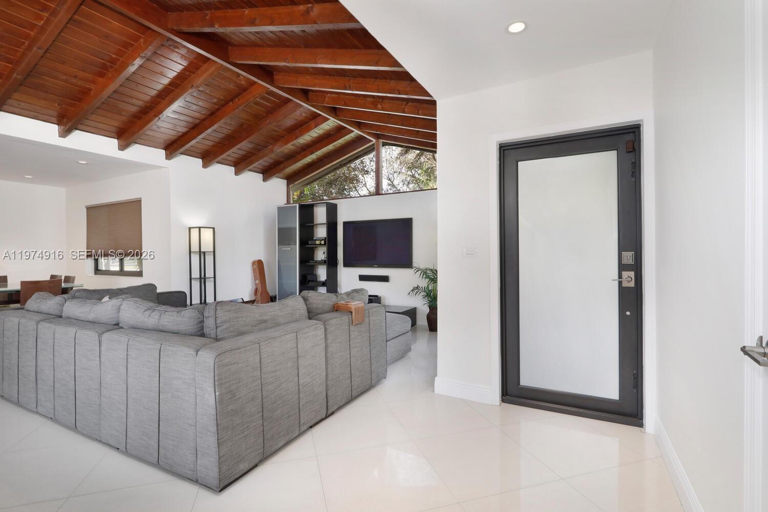 GALLOWAY ESTS 1ST ADDN - Residential Lease