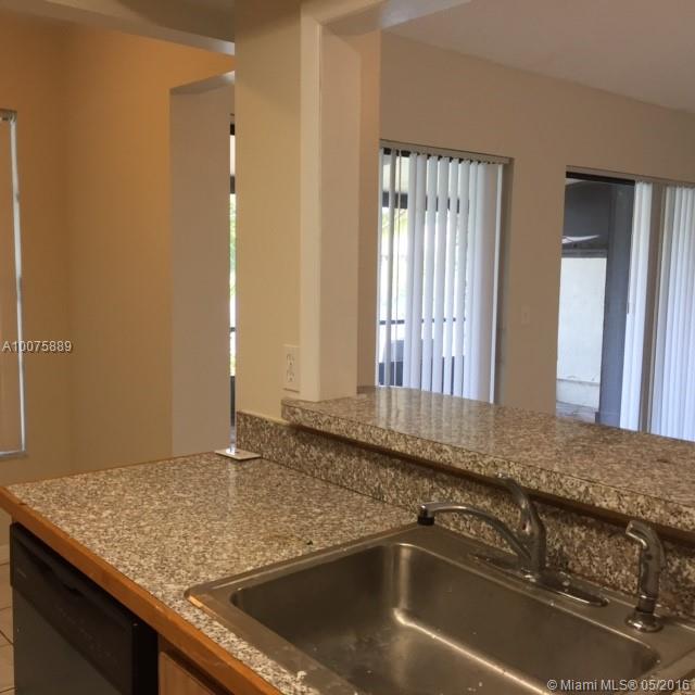 Twnhms Audubon - Residential Lease