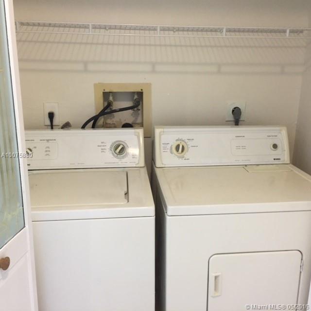 Twnhms Audubon - Residential Lease