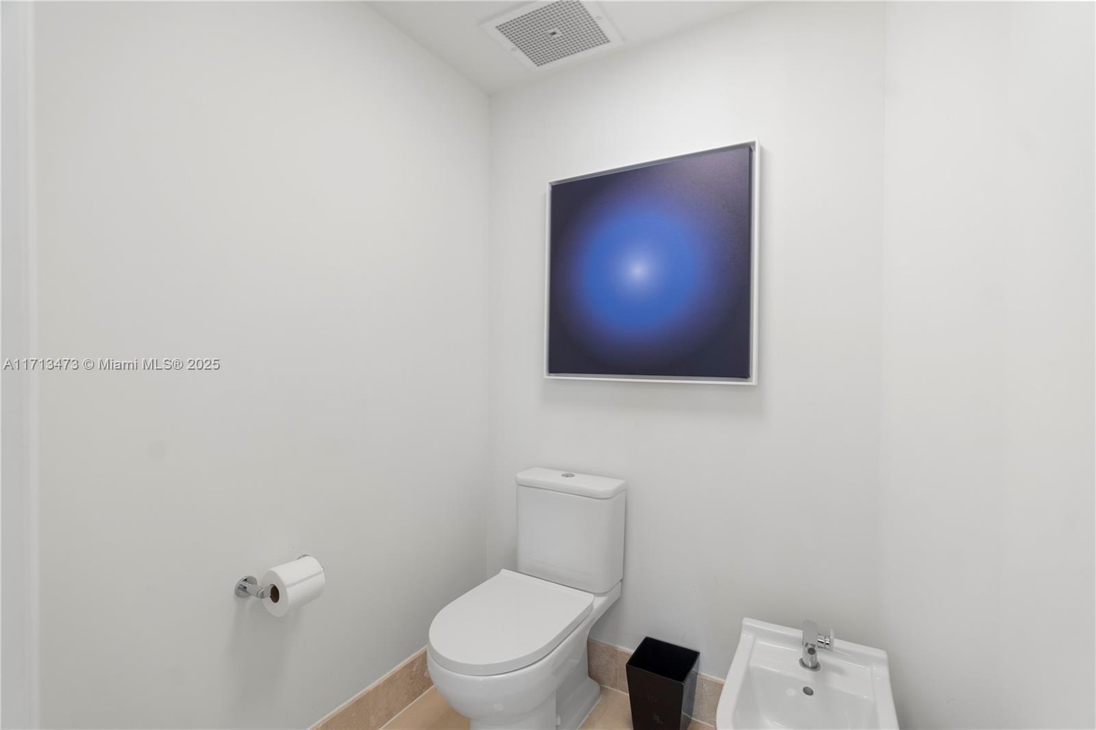 FONTAINEBLEAU II TRESOR - Residential