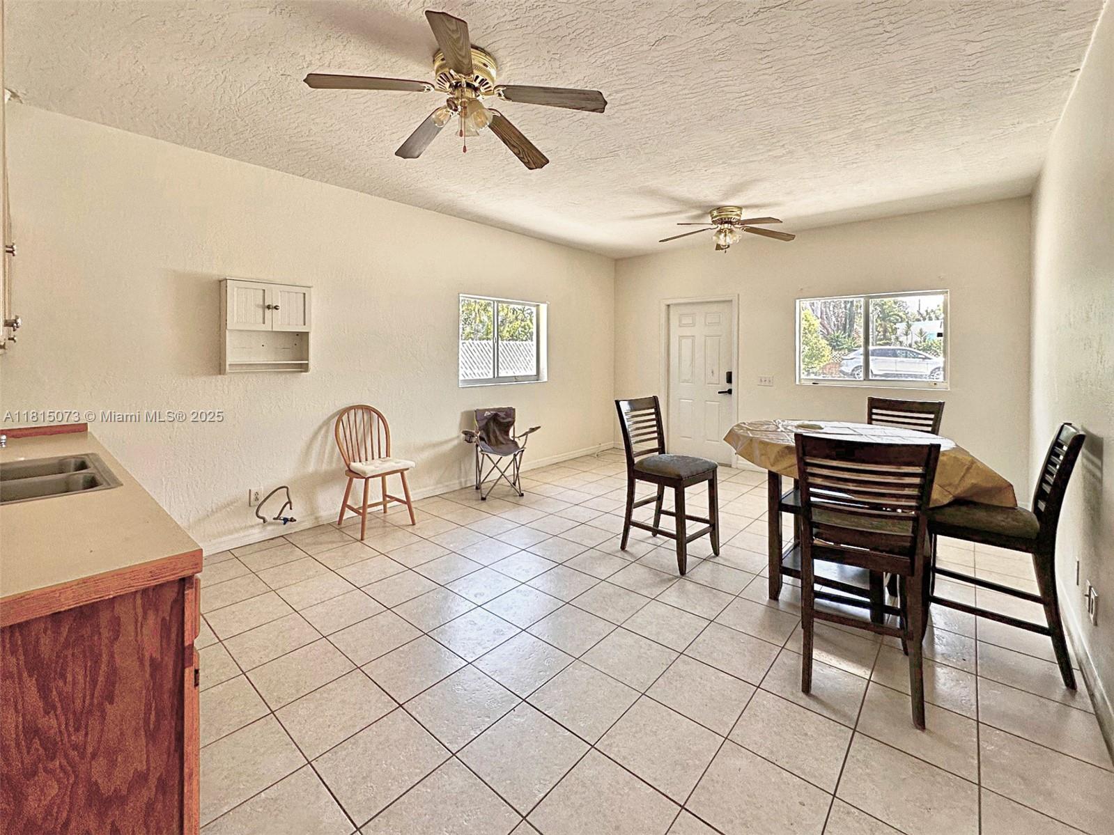 LARGO GARDENS - Residential