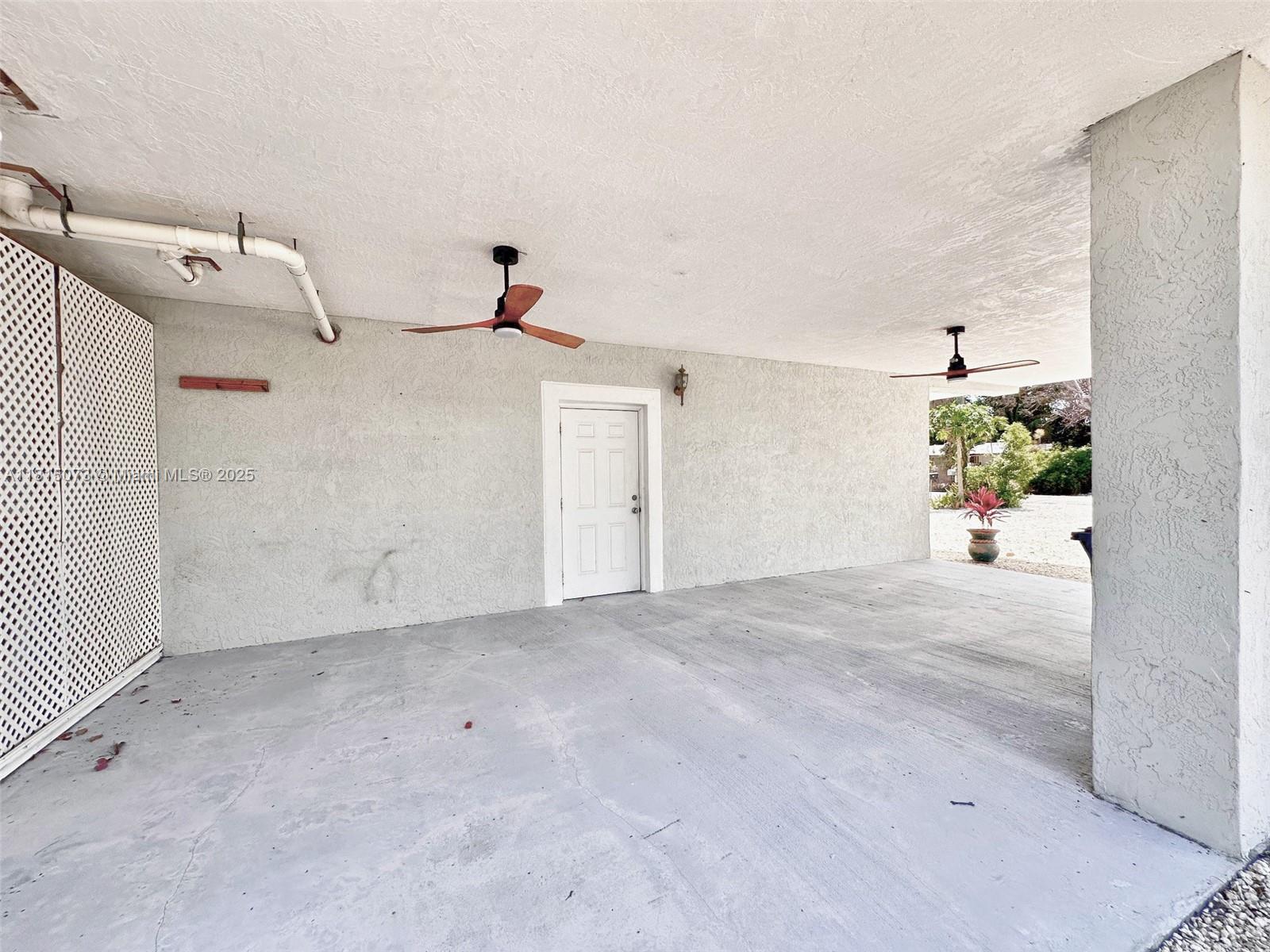 LARGO GARDENS - Residential