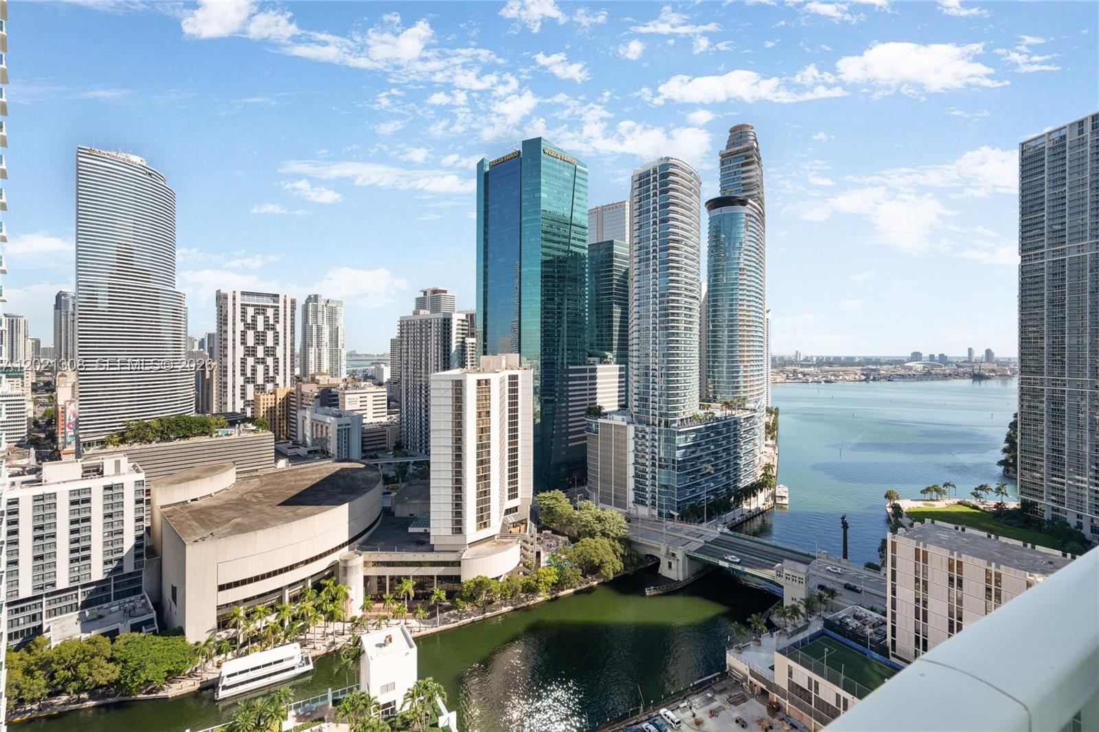 BRICKELL ON THE RIVER S T - Residential