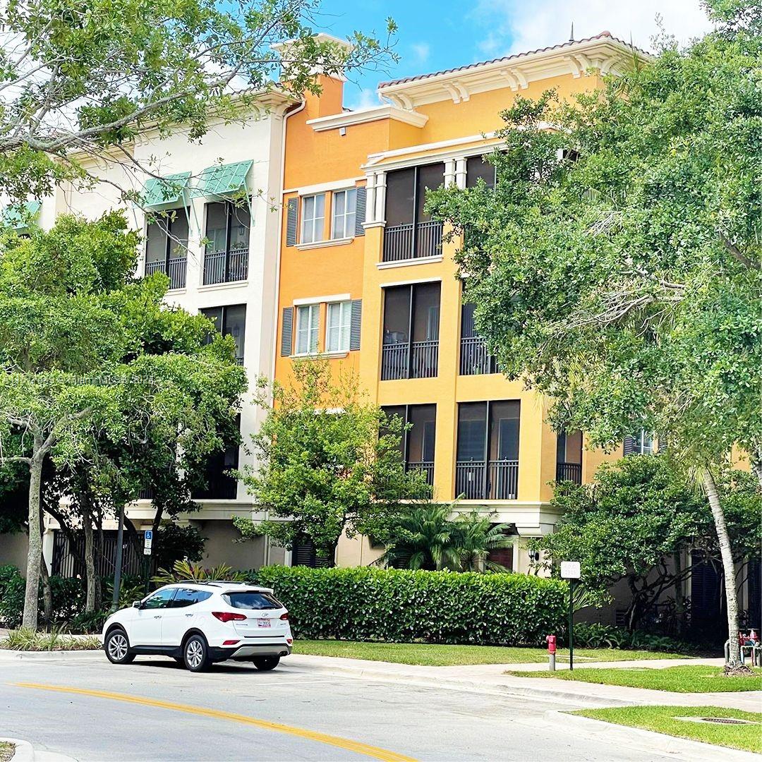 VILLA ALHAMBRA CONDO - Residential