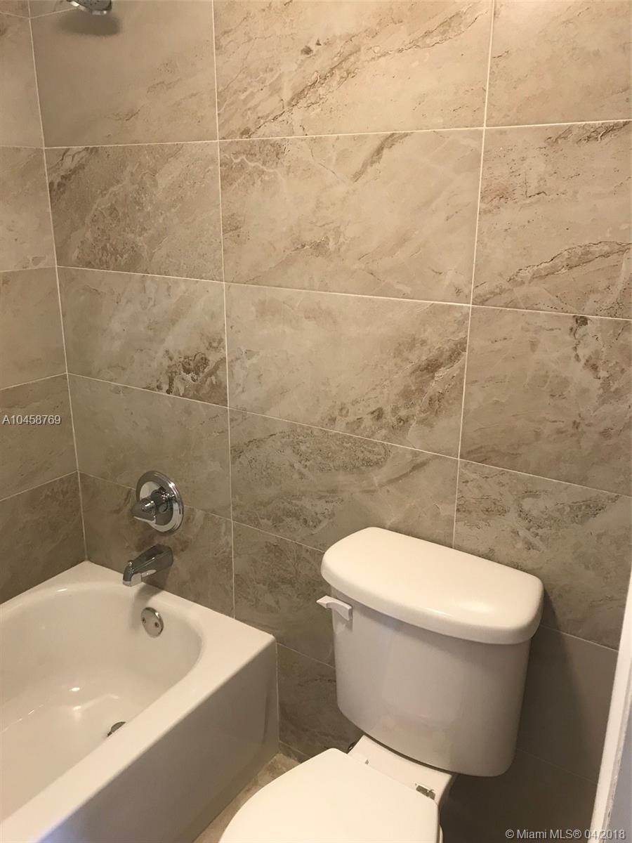 GATEWAY HOUSE CONDO - SOU - Residential Lease