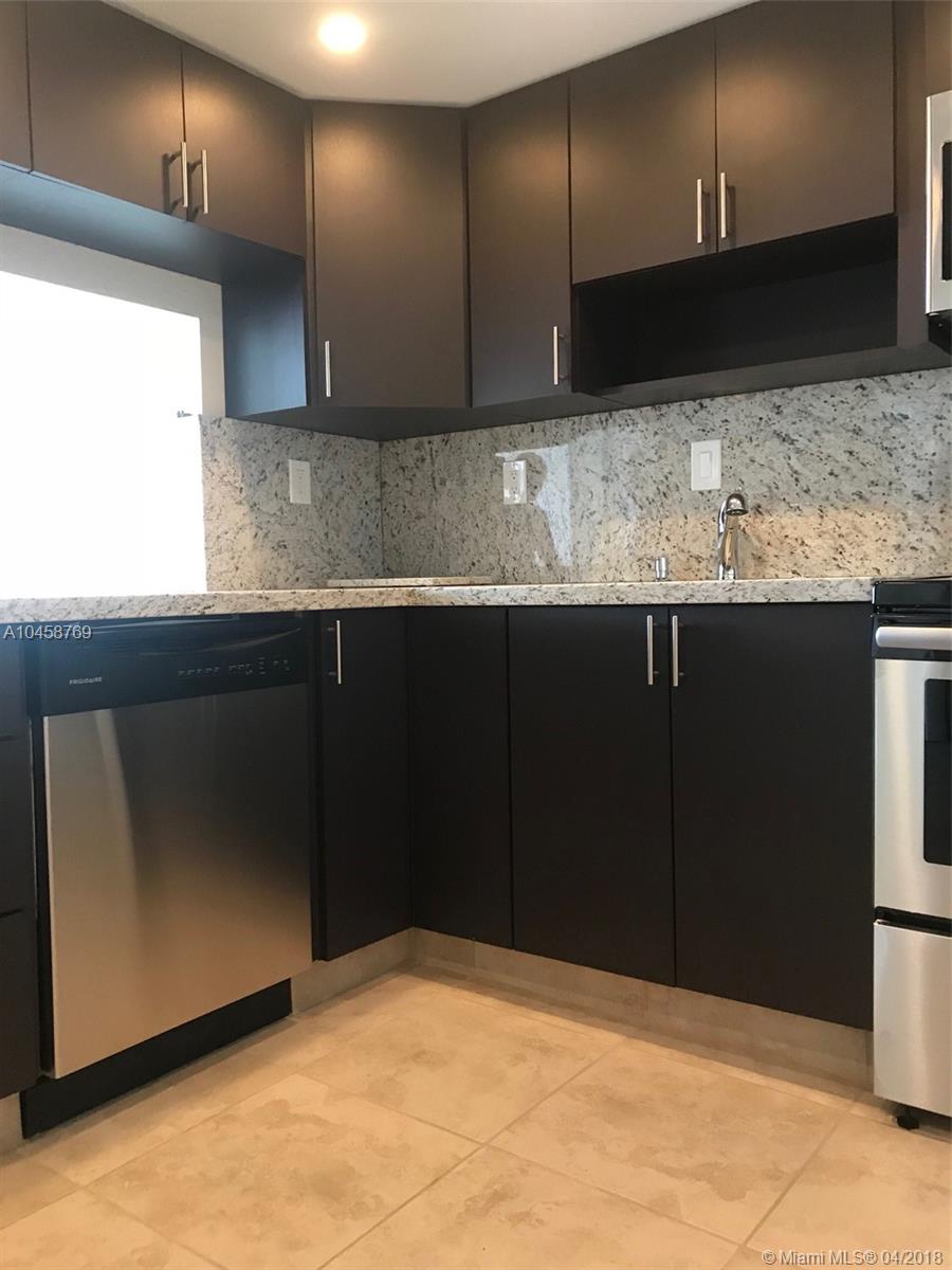 GATEWAY HOUSE CONDO - SOU - Residential Lease