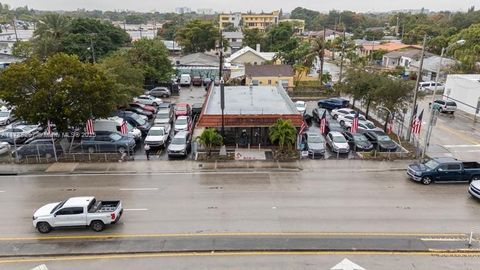 290 NW 27th Ave Miami FL 33125