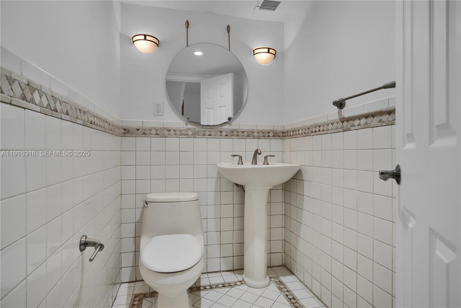 THE CARRIAGE CLUB NORTH C - Residential