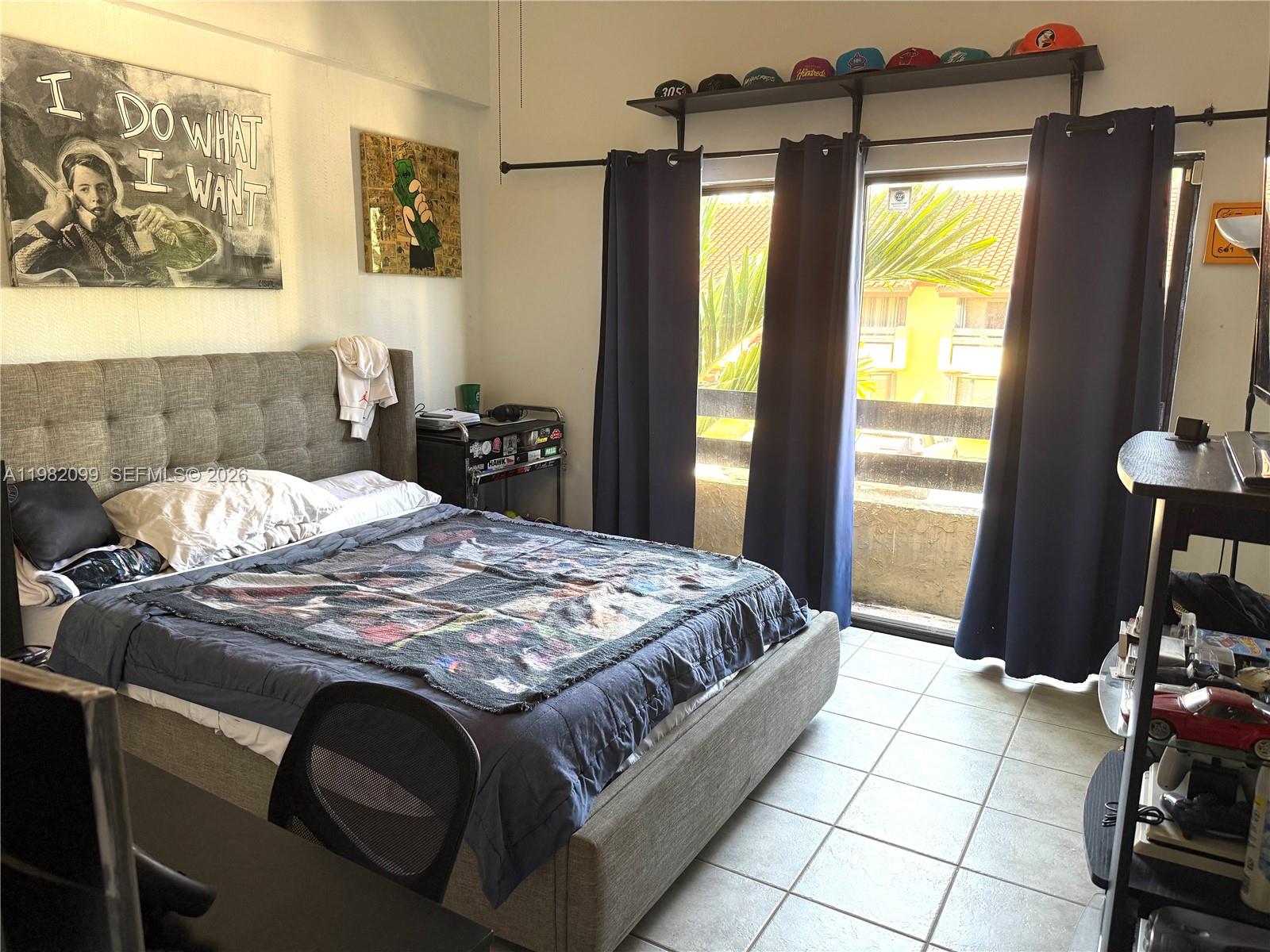 DADELAND COVE SEC 1 - Residential Lease