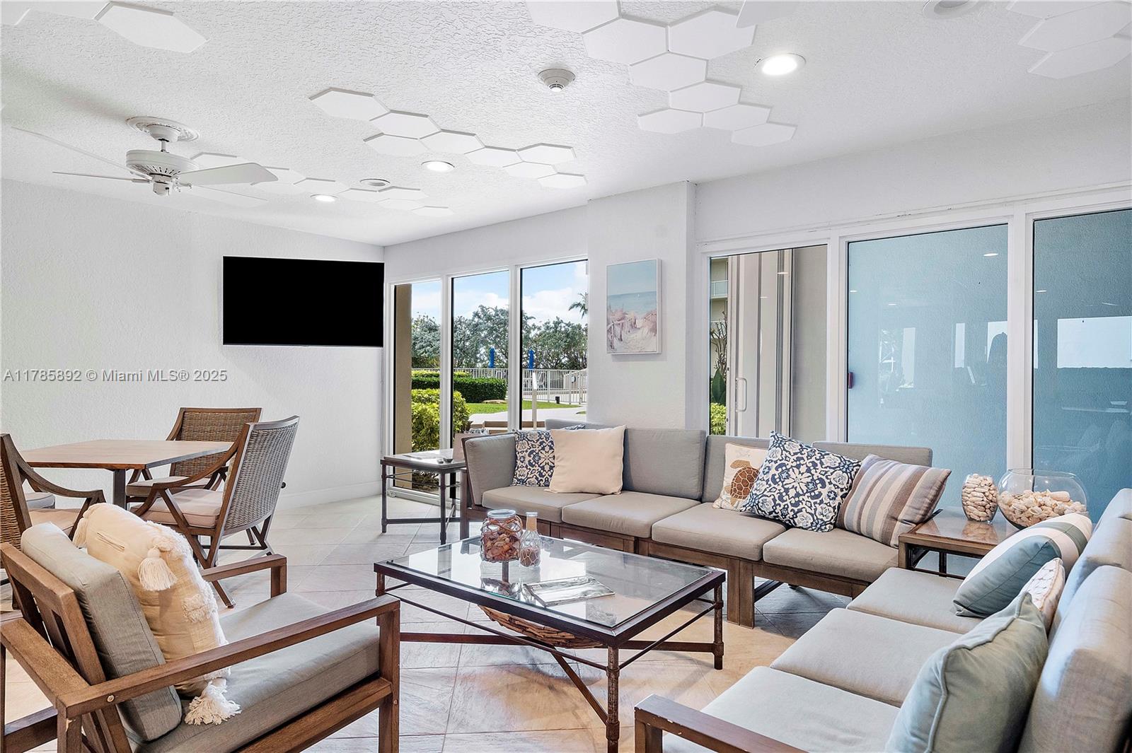 OCEAN HILLSBORO CONDO - Residential