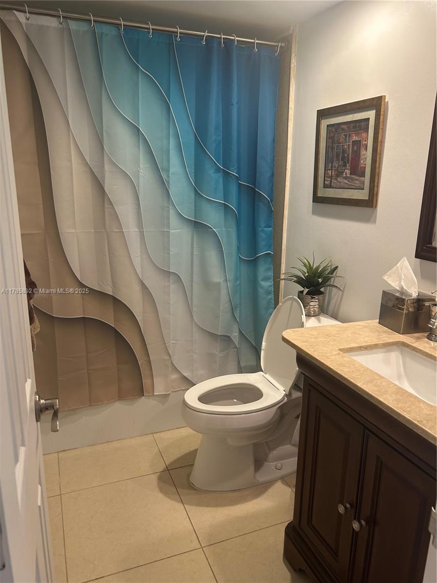 OCEAN HILLSBORO CONDO - Residential