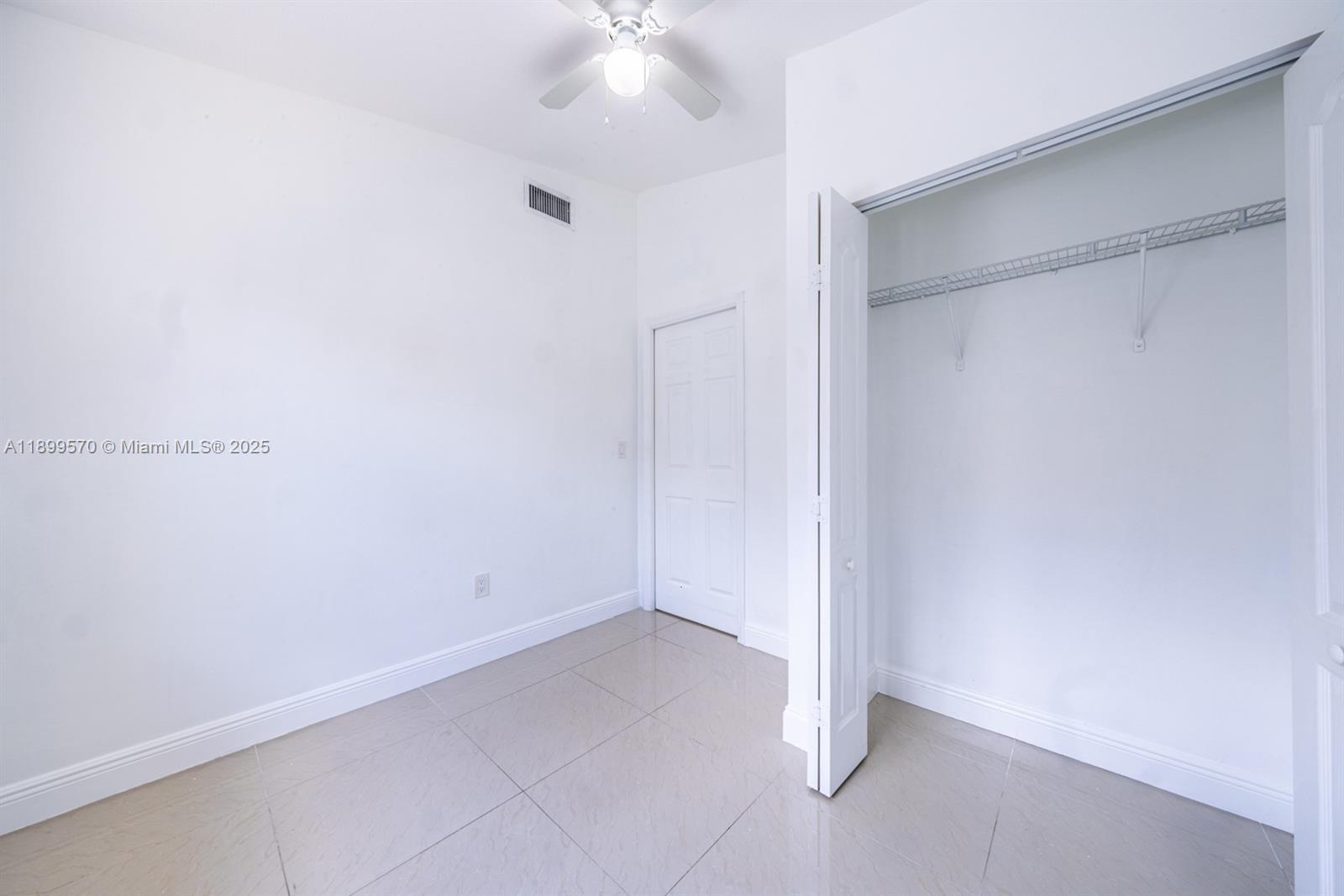 KENDALL FAMILY ESTATES PH - Residential Lease