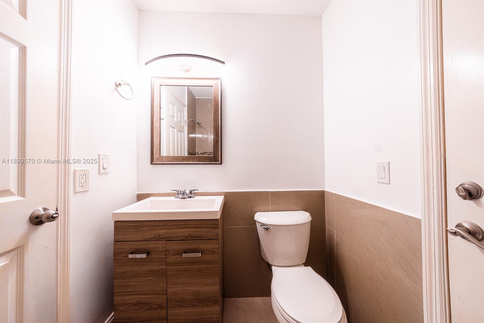 KENDALL FAMILY ESTATES PH - Residential Lease