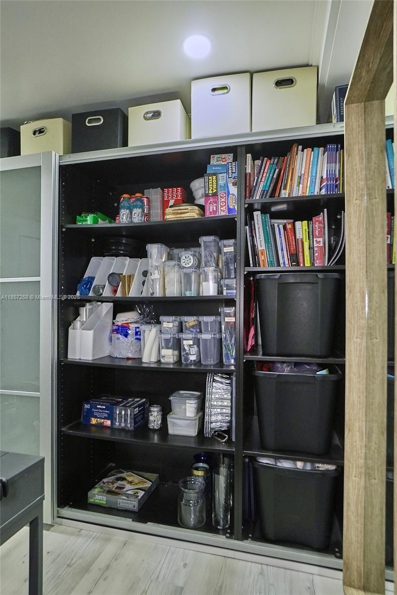 CORAL ISLE WEST CONDO - Residential