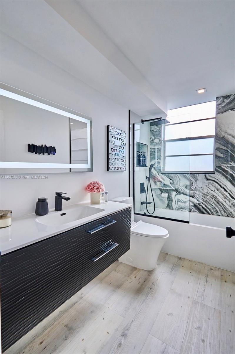 CORAL ISLE WEST CONDO - Residential