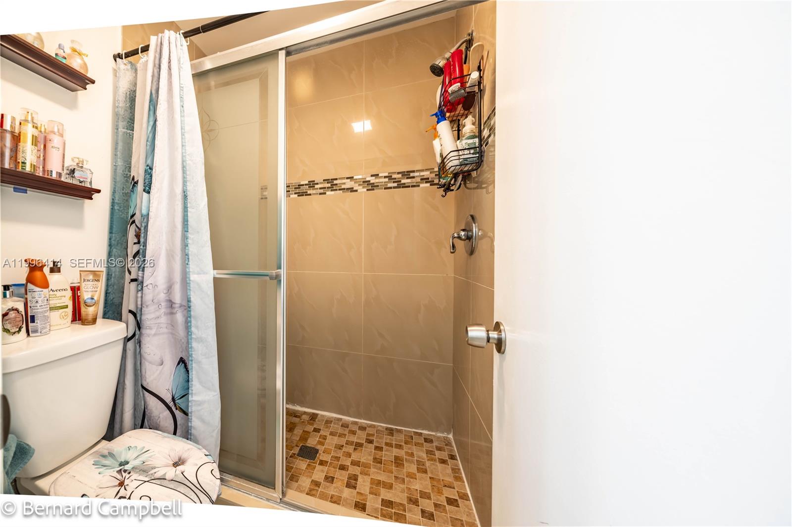 POND APPLE PLACE IV-B CON - Residential