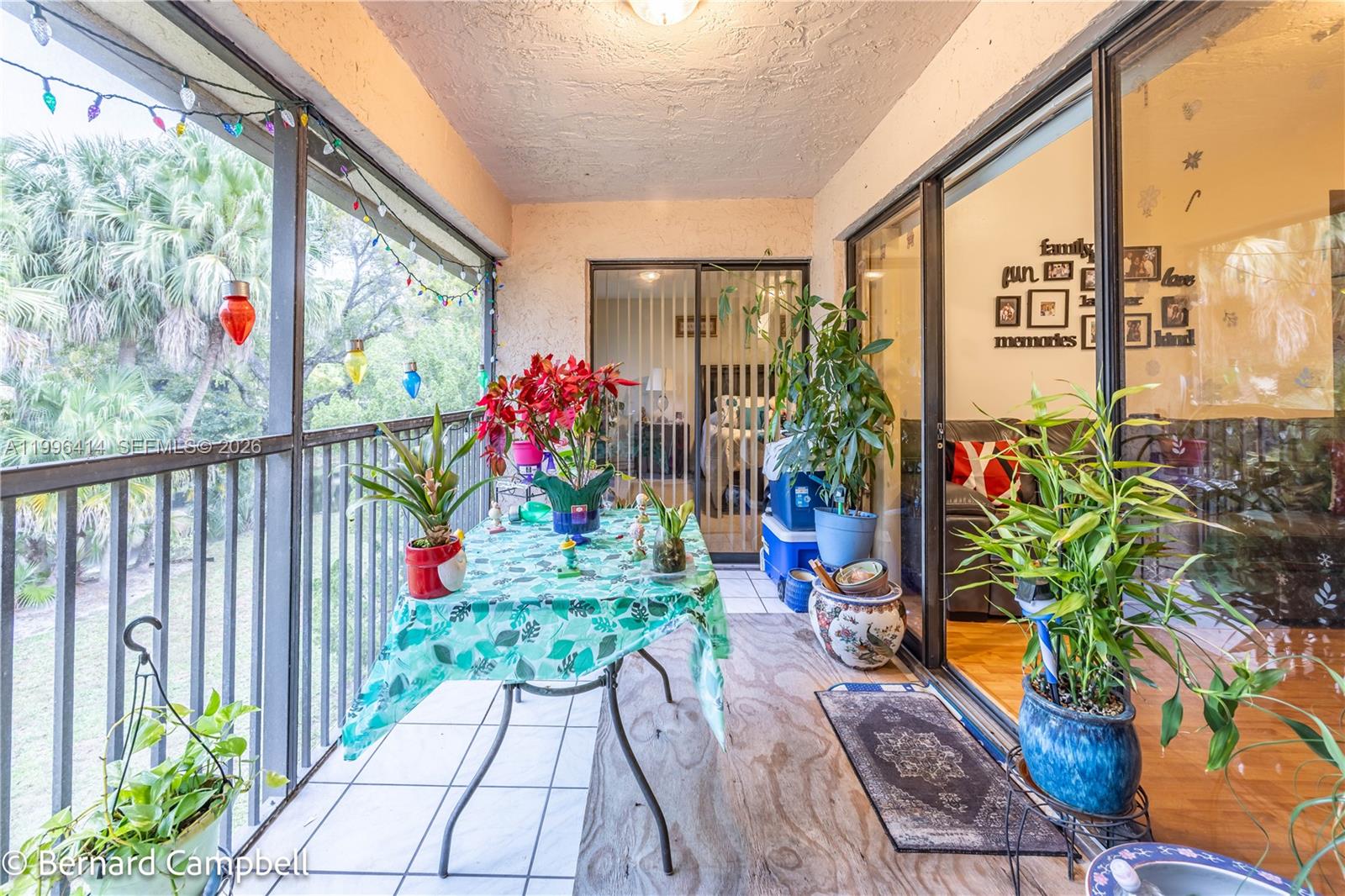 POND APPLE PLACE IV-B CON - Residential