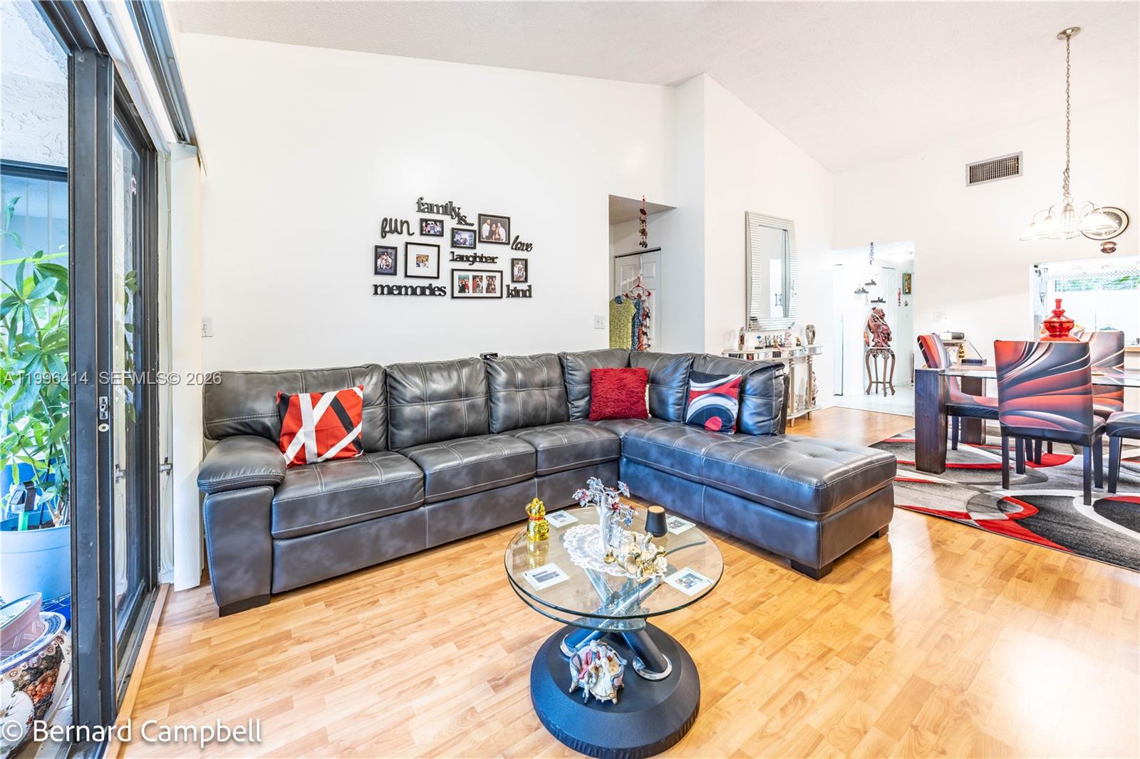 POND APPLE PLACE IV-B CON - Residential