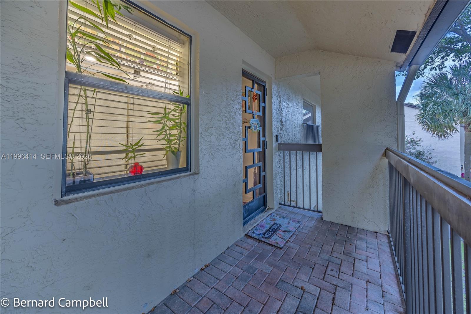 POND APPLE PLACE IV-B CON - Residential