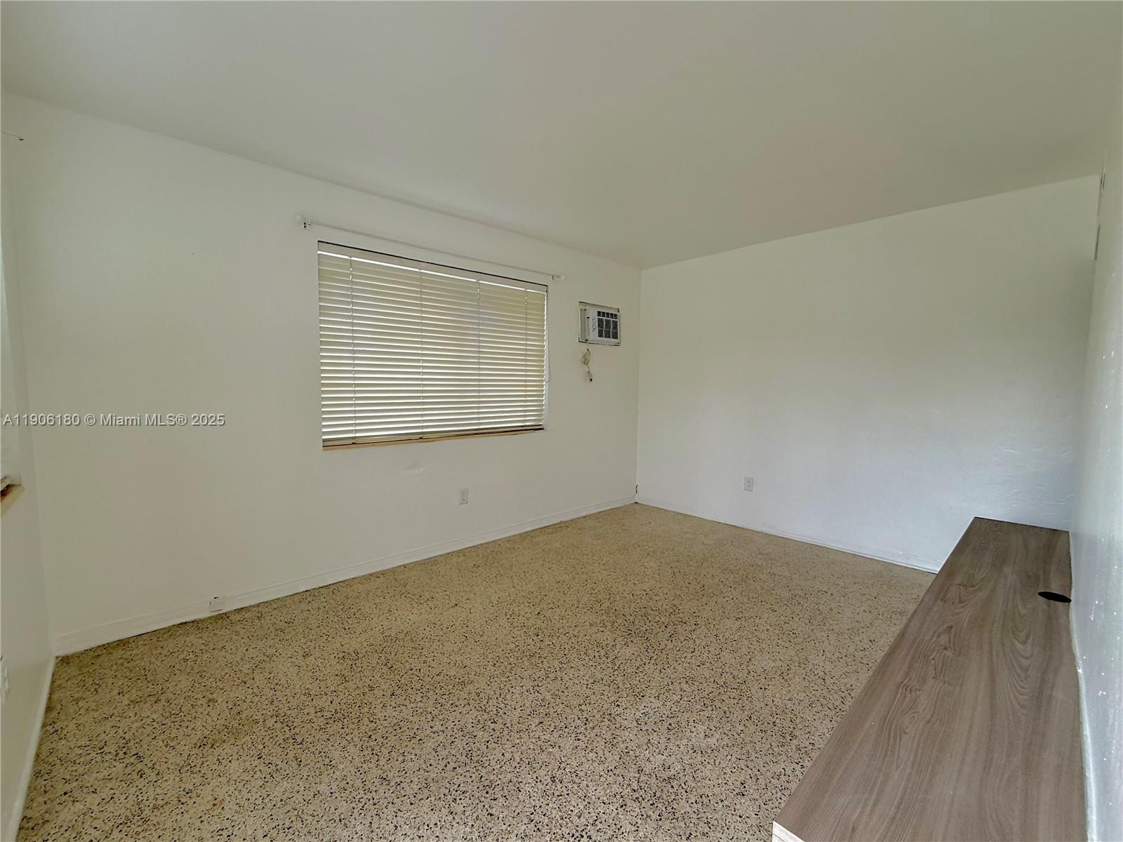 WINONA PARK 1ST ADDN - Residential Lease