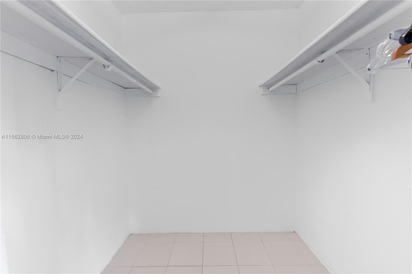 VILLA DORADA CONDO - Residential